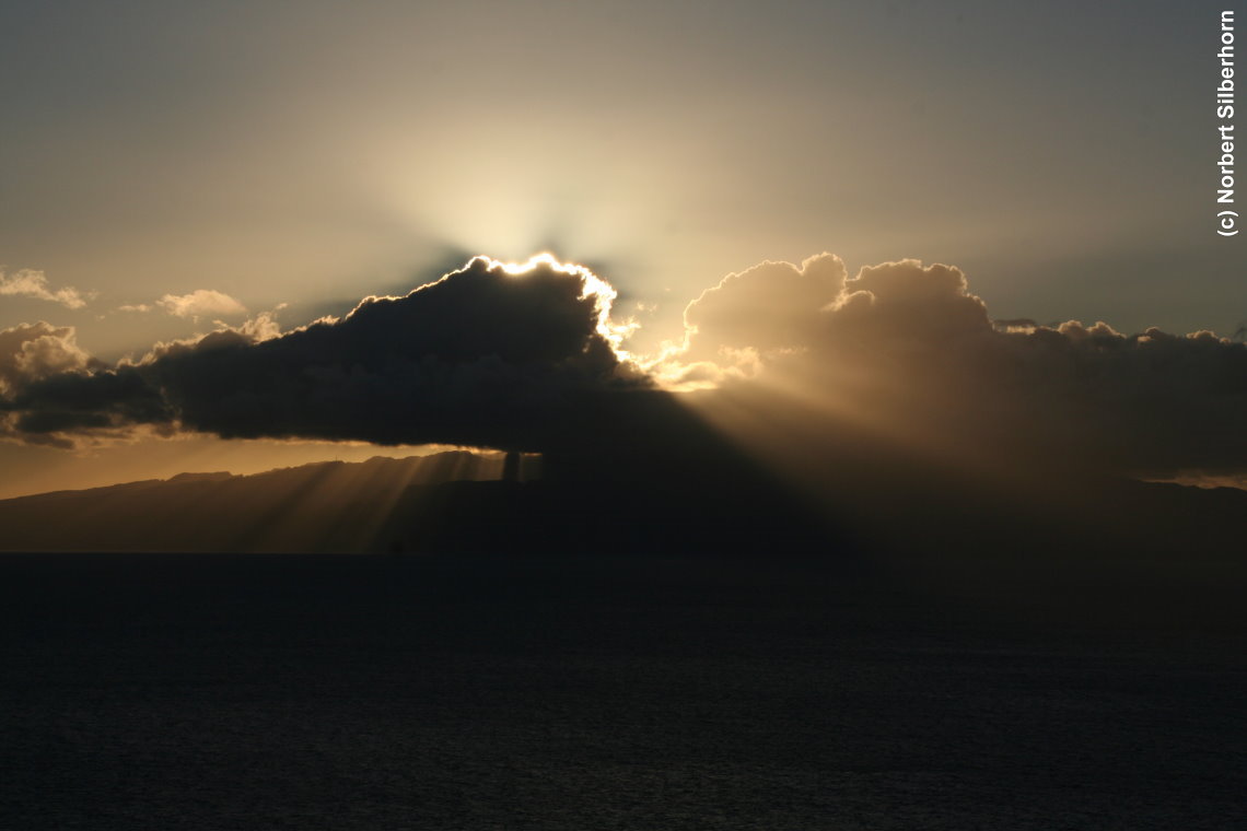 Sonnenspektakel, Teneriffa, am 08.11.2012 um 17:54:07
, © Norbert Silberhorn
