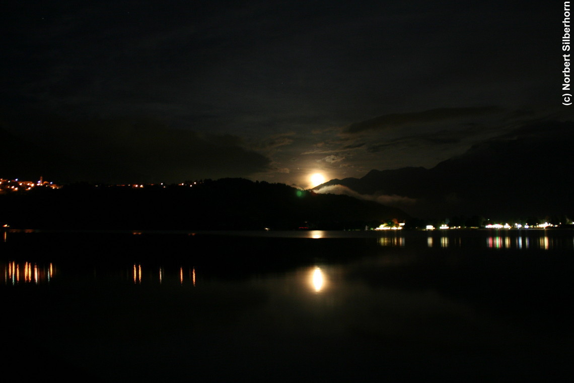 Mondaufgang, Italien - Caldonazzo, am 30.08.2007 um 21:18:10, © Norbert Silberhorn